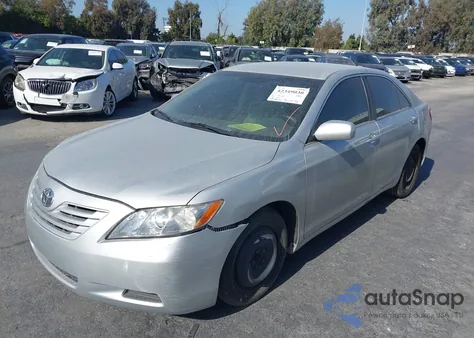 2007 Toyota Camry Le V6 from USA, damaged, VIN 4T1BK46K97U029563